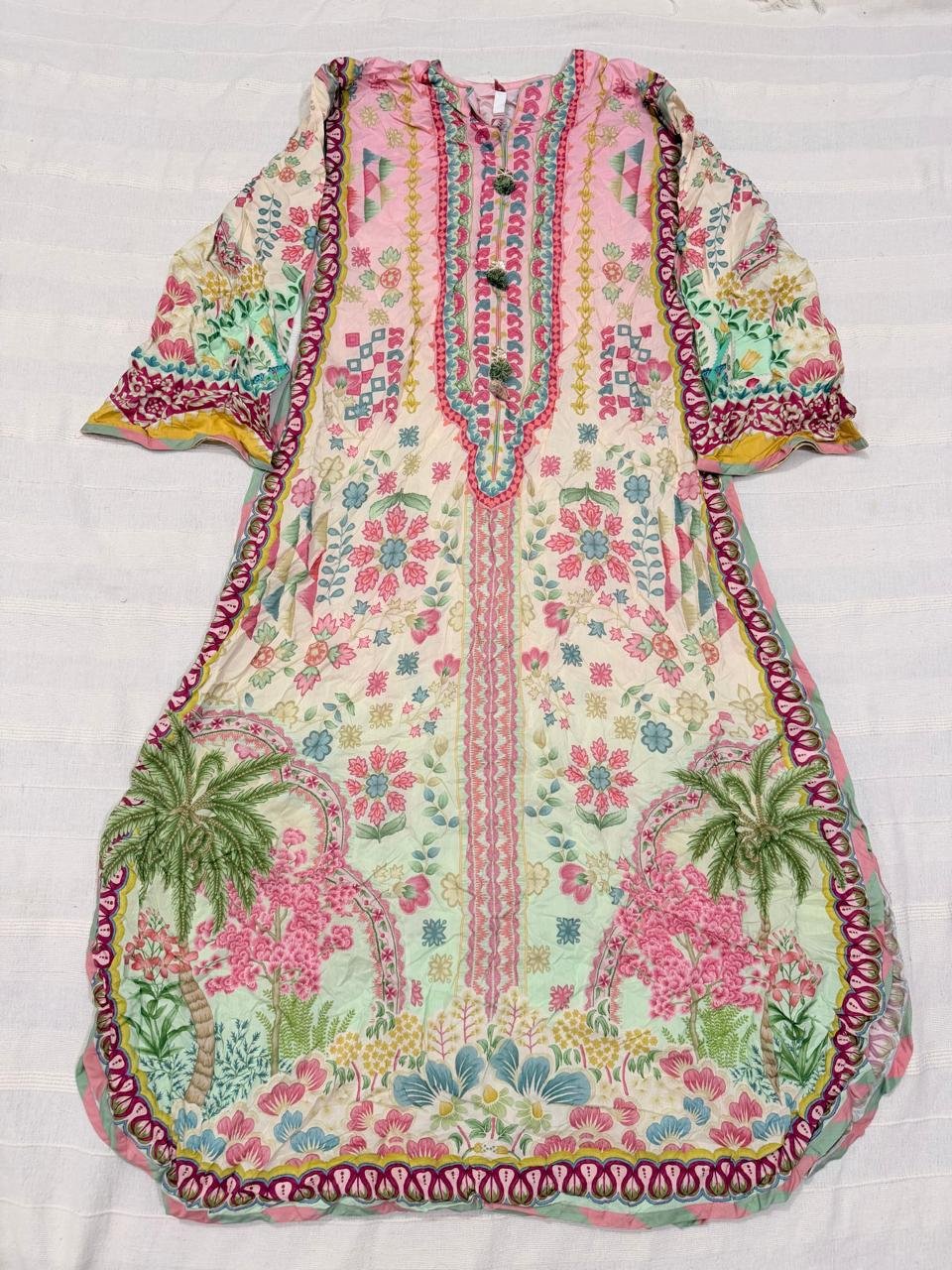 Ethnc kaftan